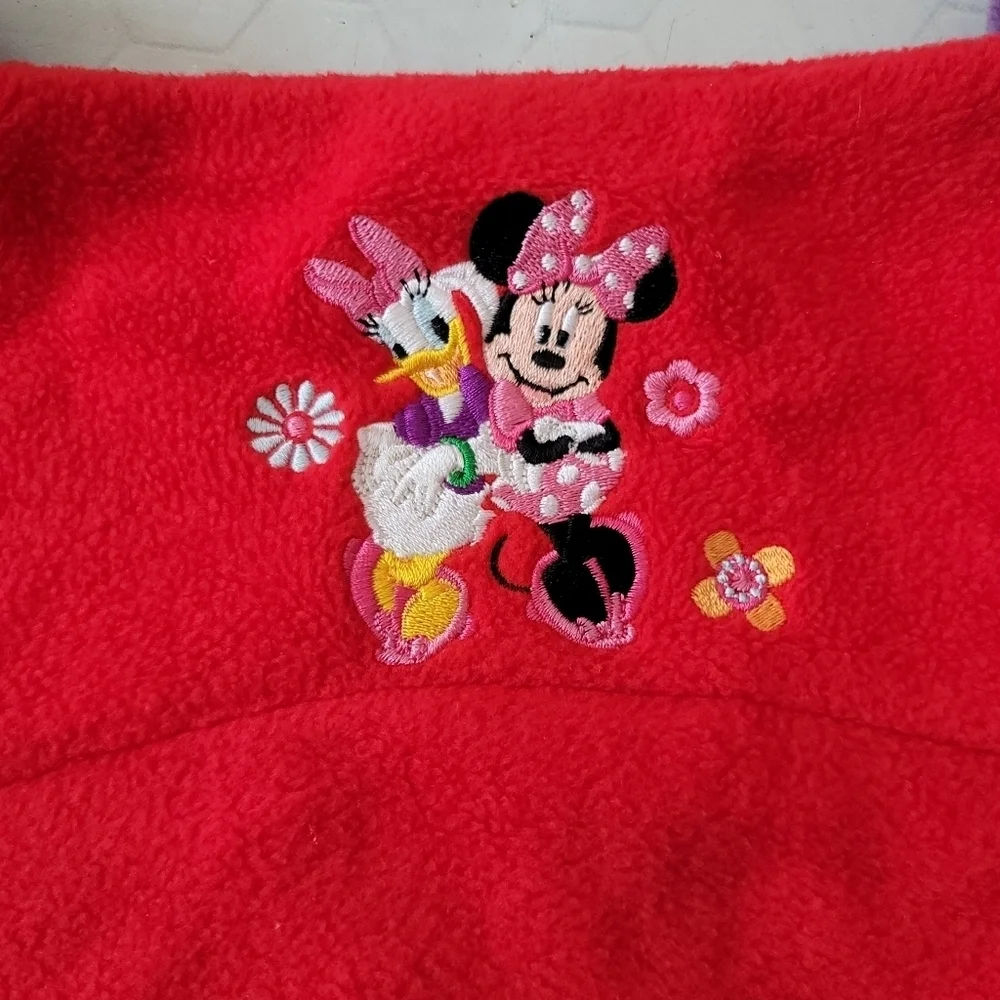 Disney Store Exclusive 3/4 Red Pom Pom Fleece Beanie Hat Minnie Mouse Daisy Duck